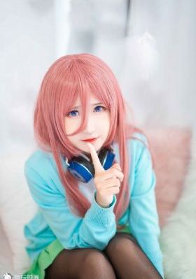 18岁屄图免费视频_HD在线视频观看